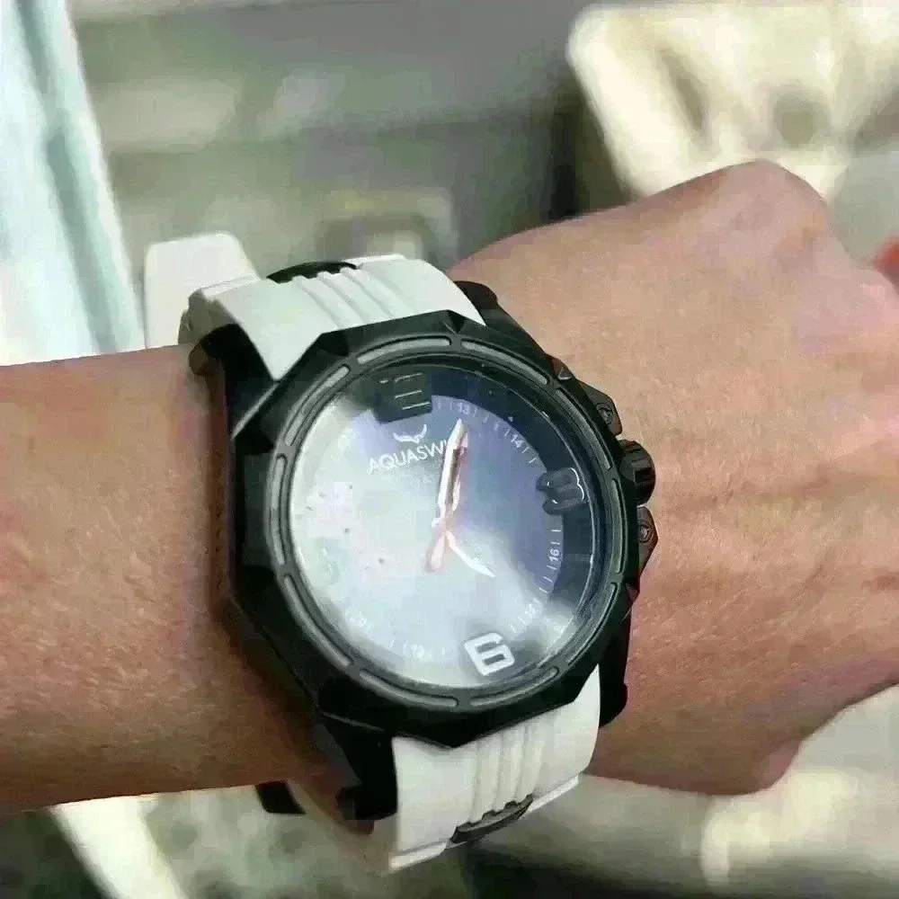 AQUASWISS Unisex Vessel G Black & White Rubber band Swiss Ronda Watch